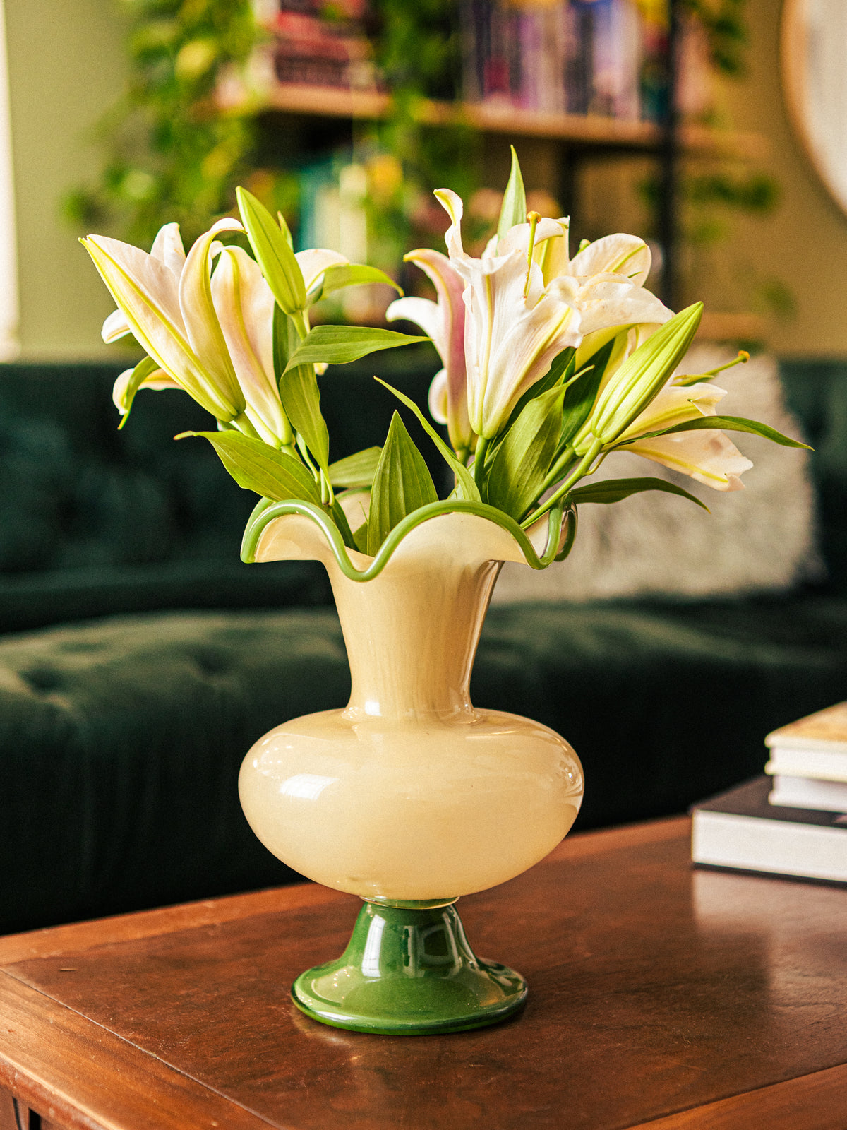 Verdant Bloom Vase-2