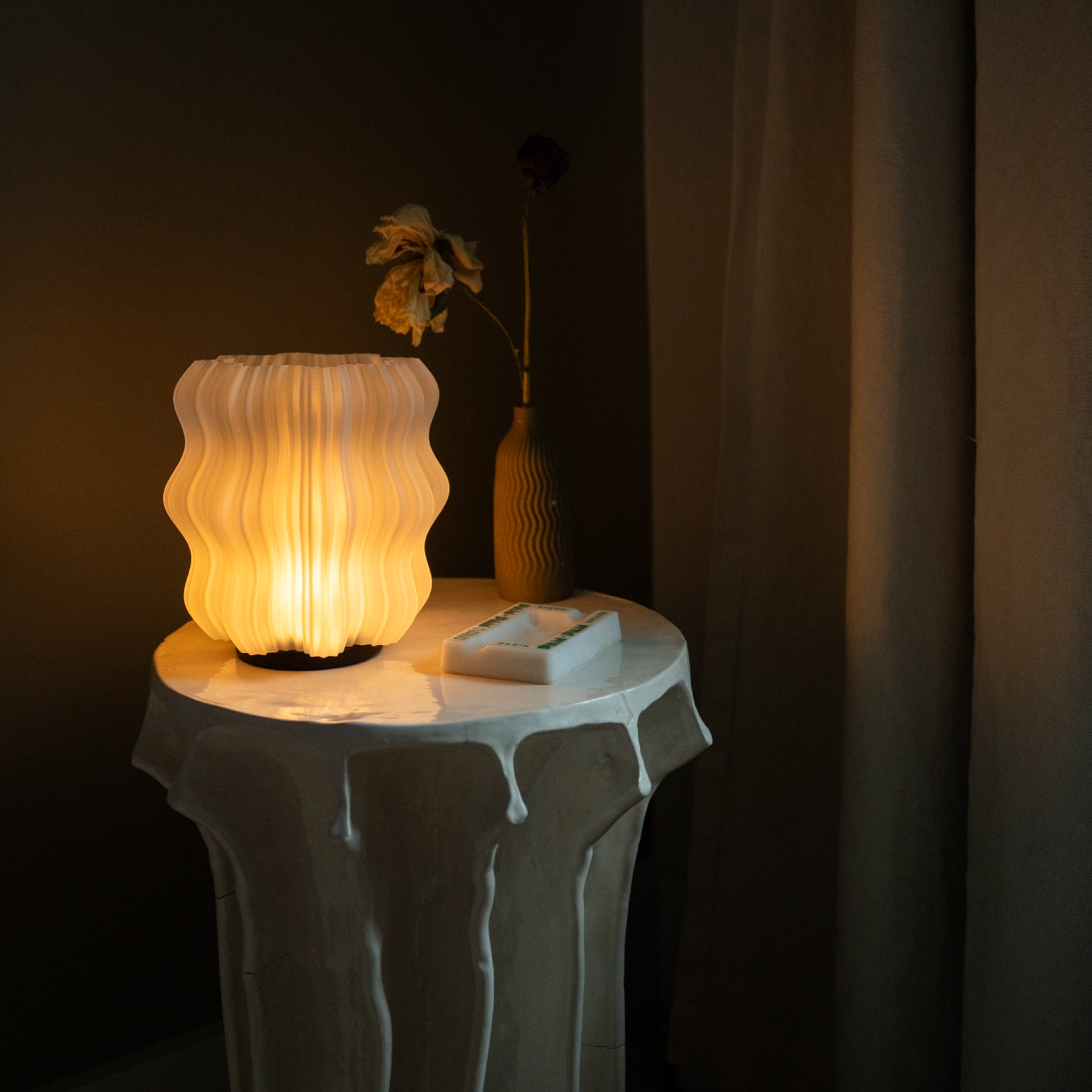 Cordless Mini Wavy Lamp-10
