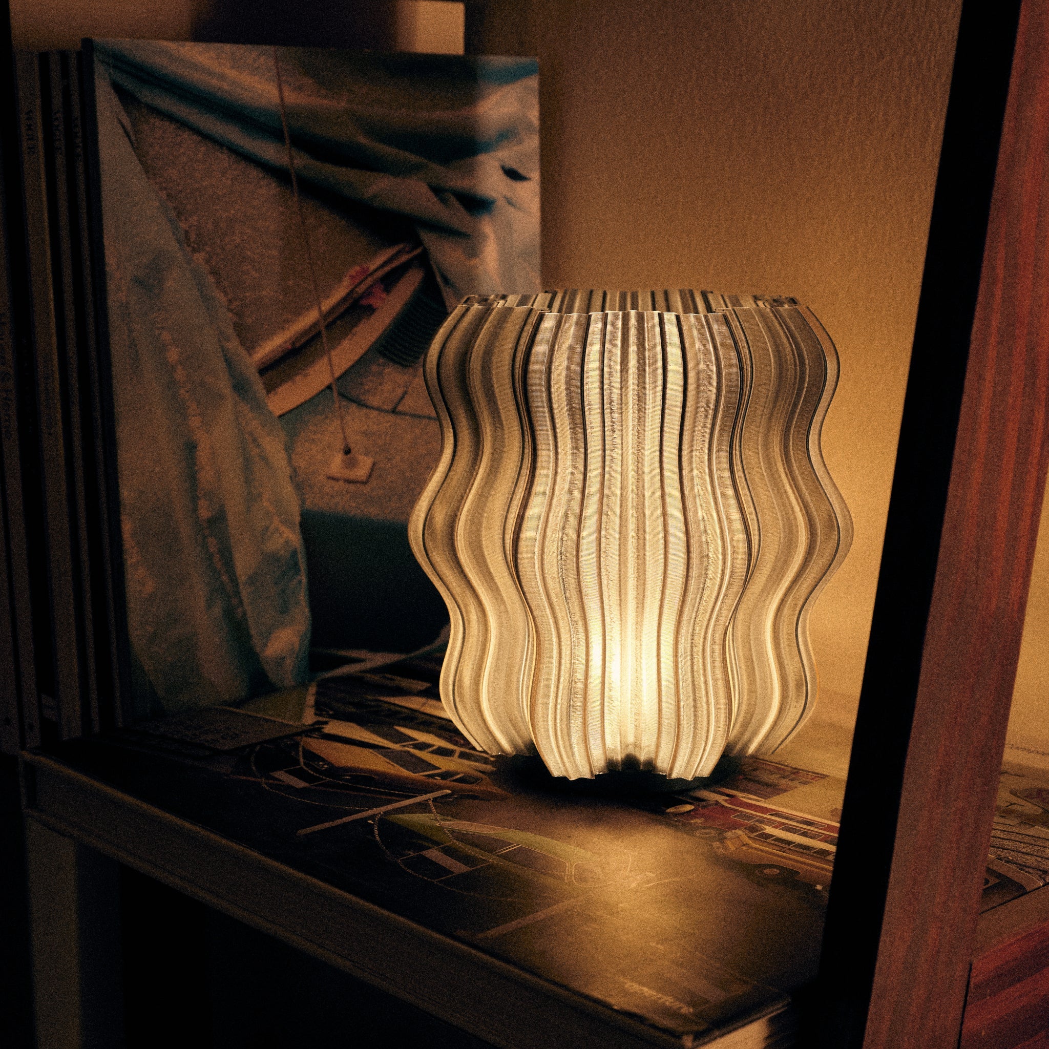 Cordless Mini Wavy Lamp-8