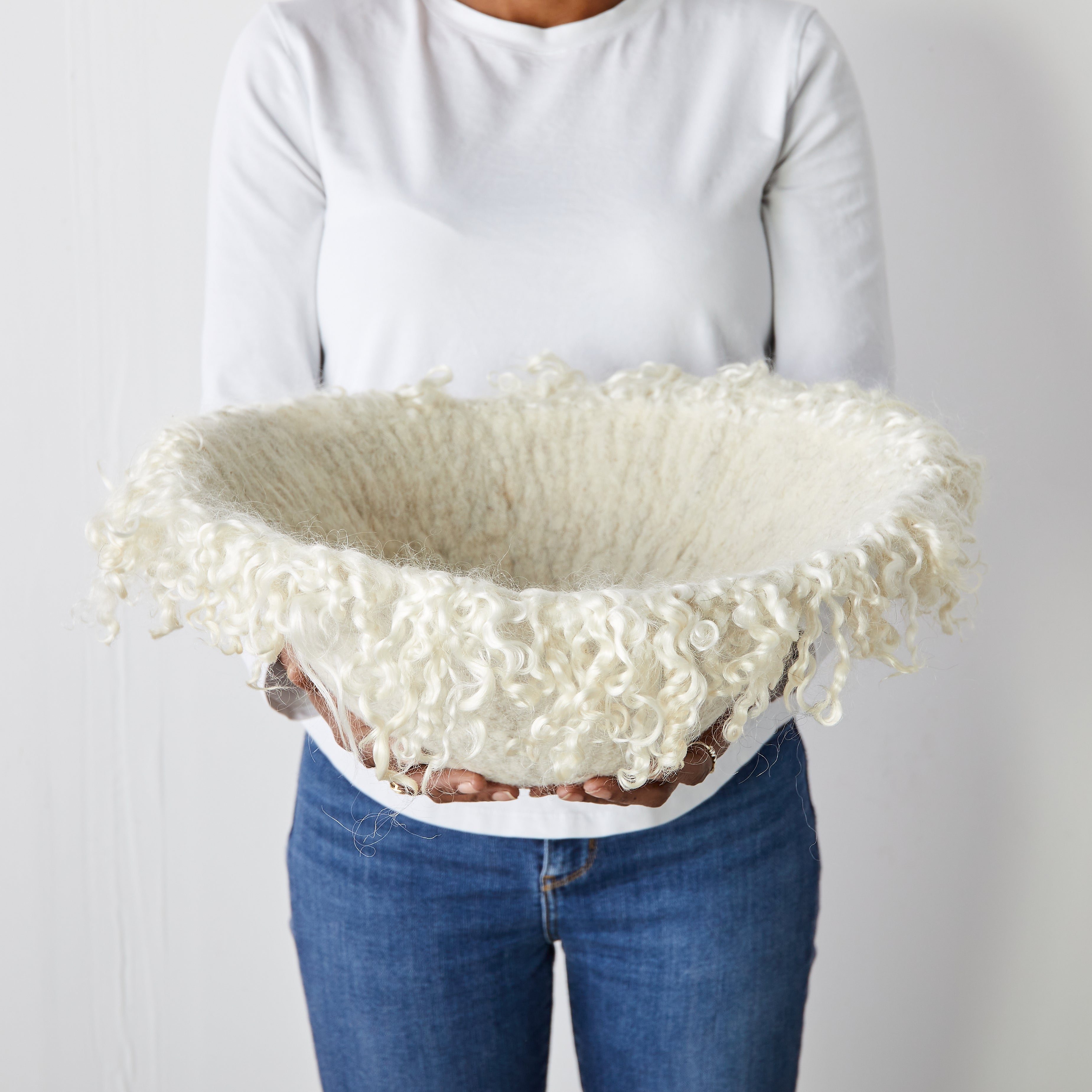 Fringed Skirt Decorative Wool Natural Bowl-2