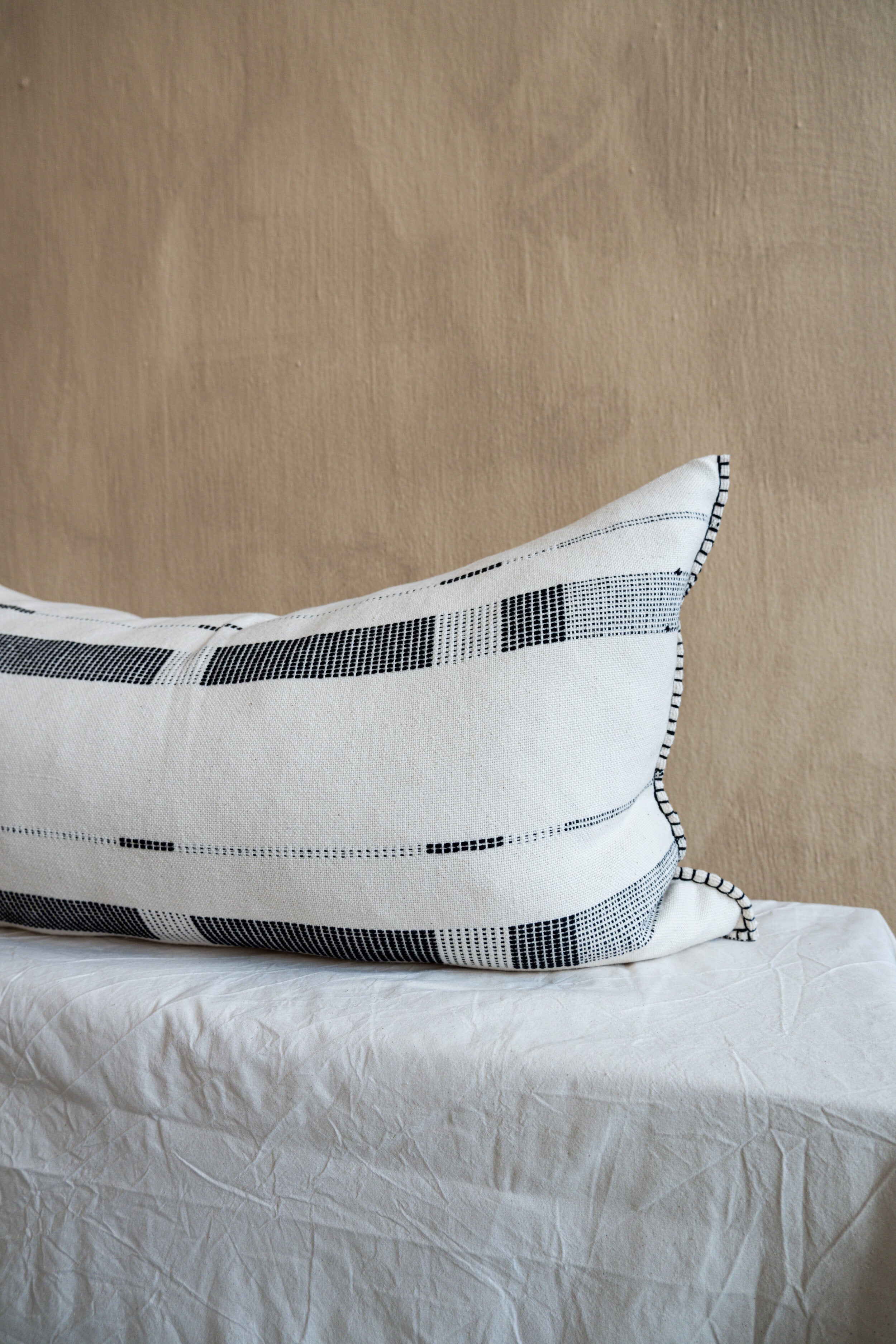 Fulcrum Onyx Oversized Cotton Lumbar Pillow-5