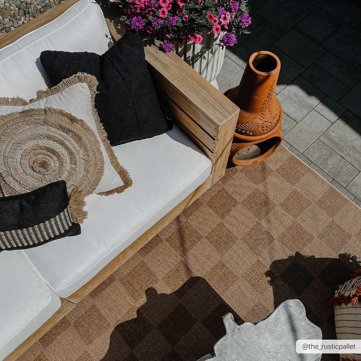 Kuval Checkered Brown Rug-21