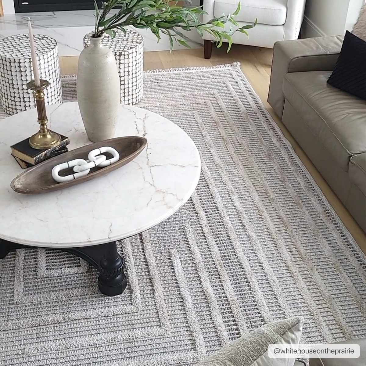 Lunao Area Rug-3