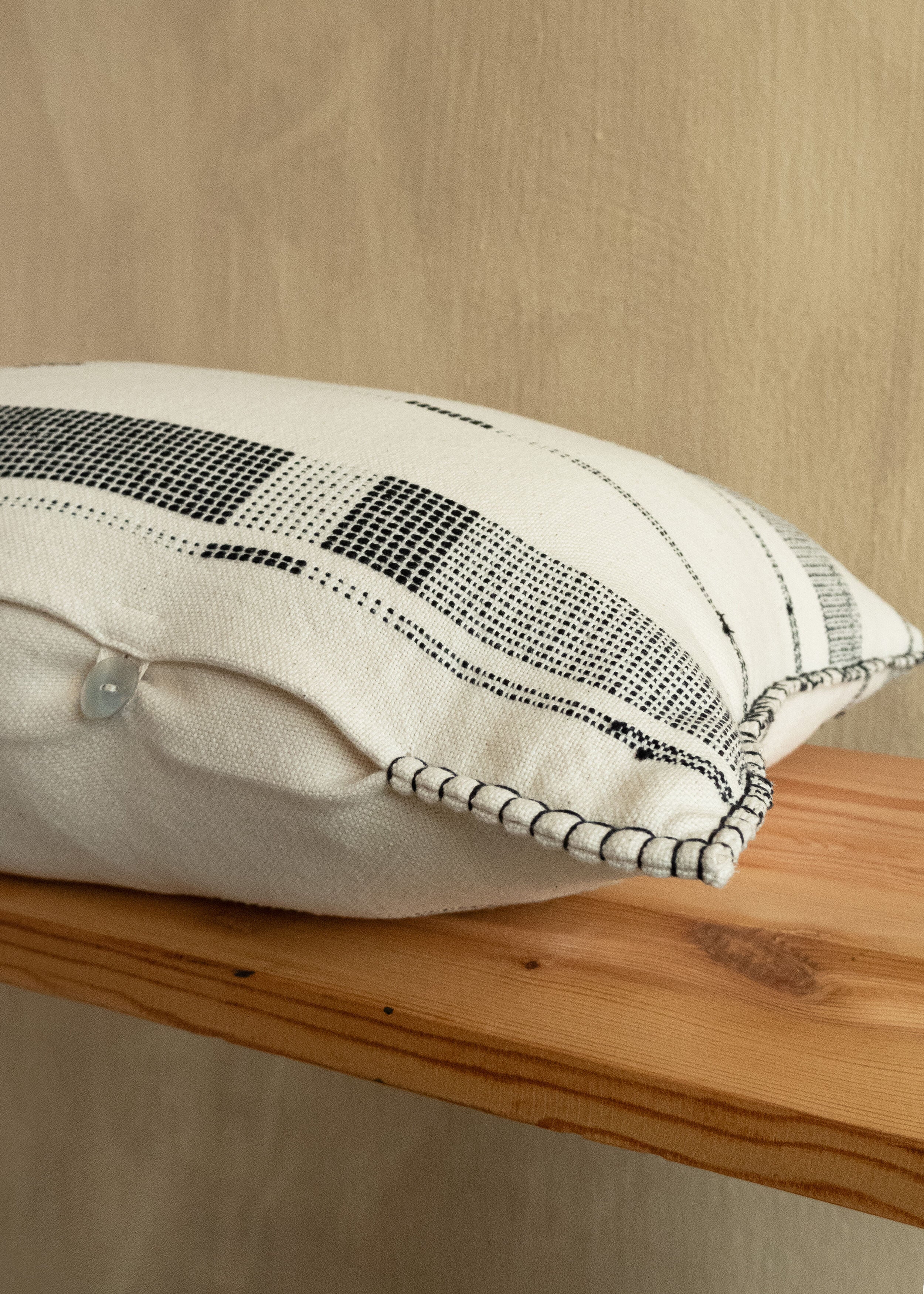 Fulcrum Onyx Oversized Cotton Lumbar Pillow-3