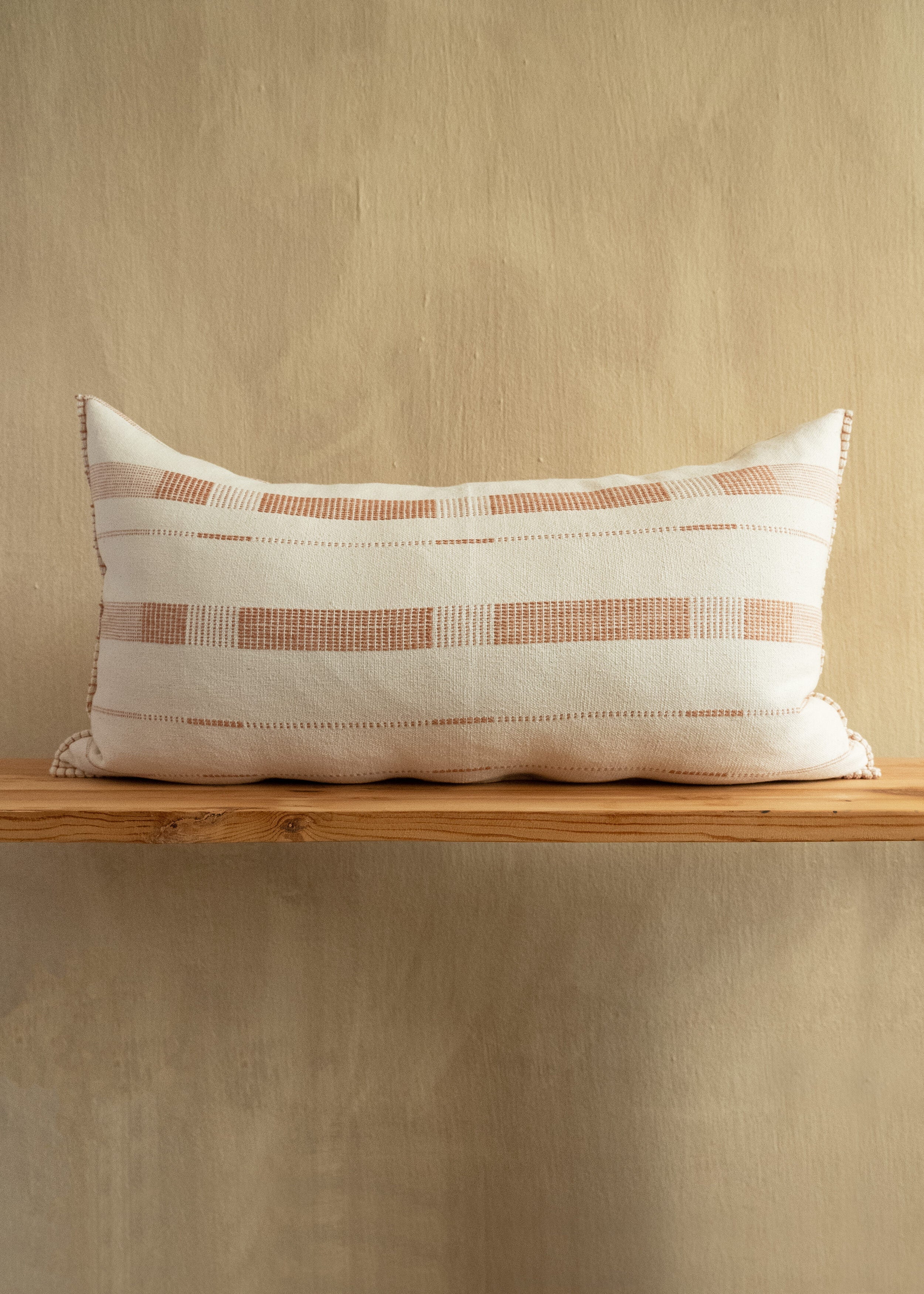 Fulcrum Sahara Oversized Cotton Lumbar Pillow-3