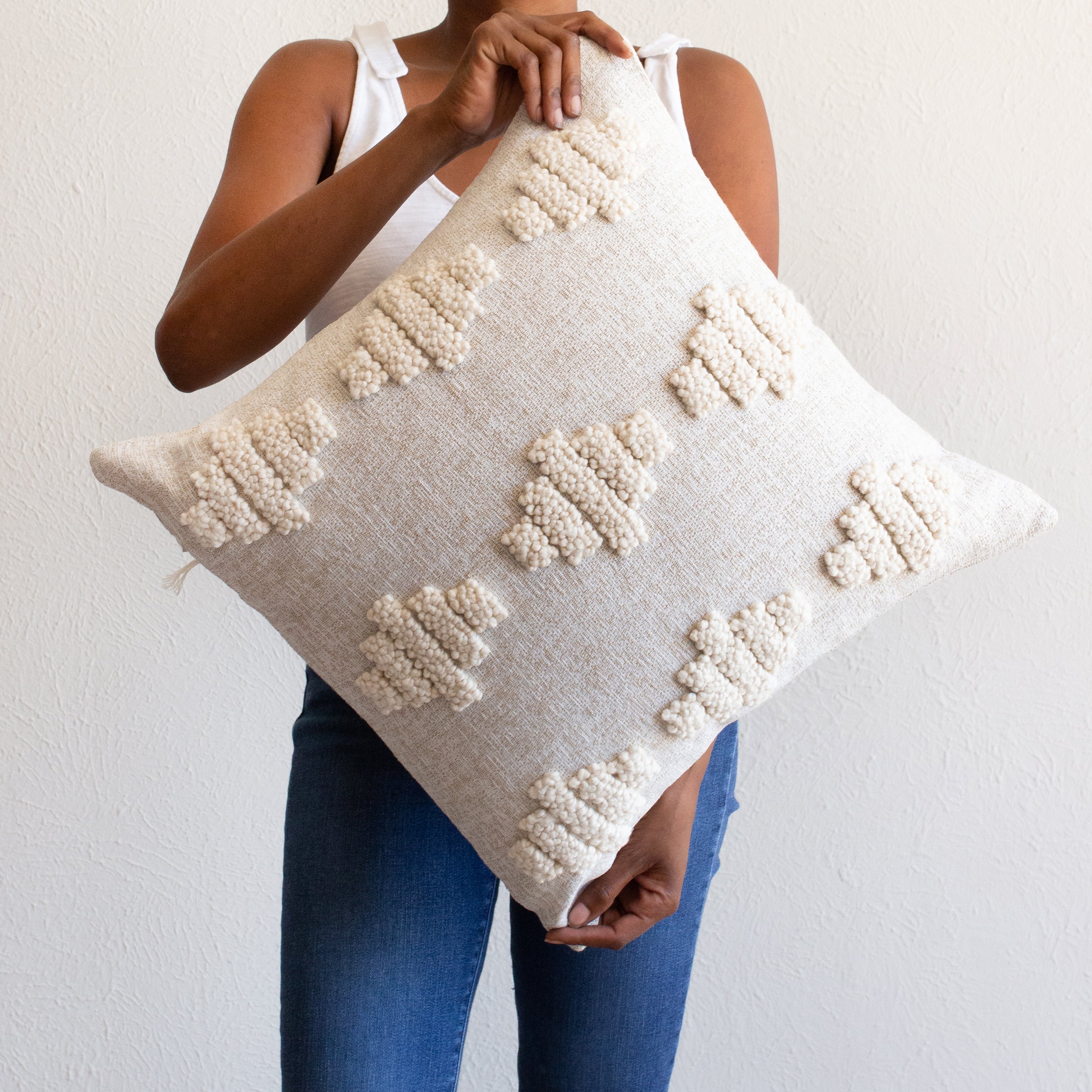 Isuvinu Cotton Square Throw Pillow-3