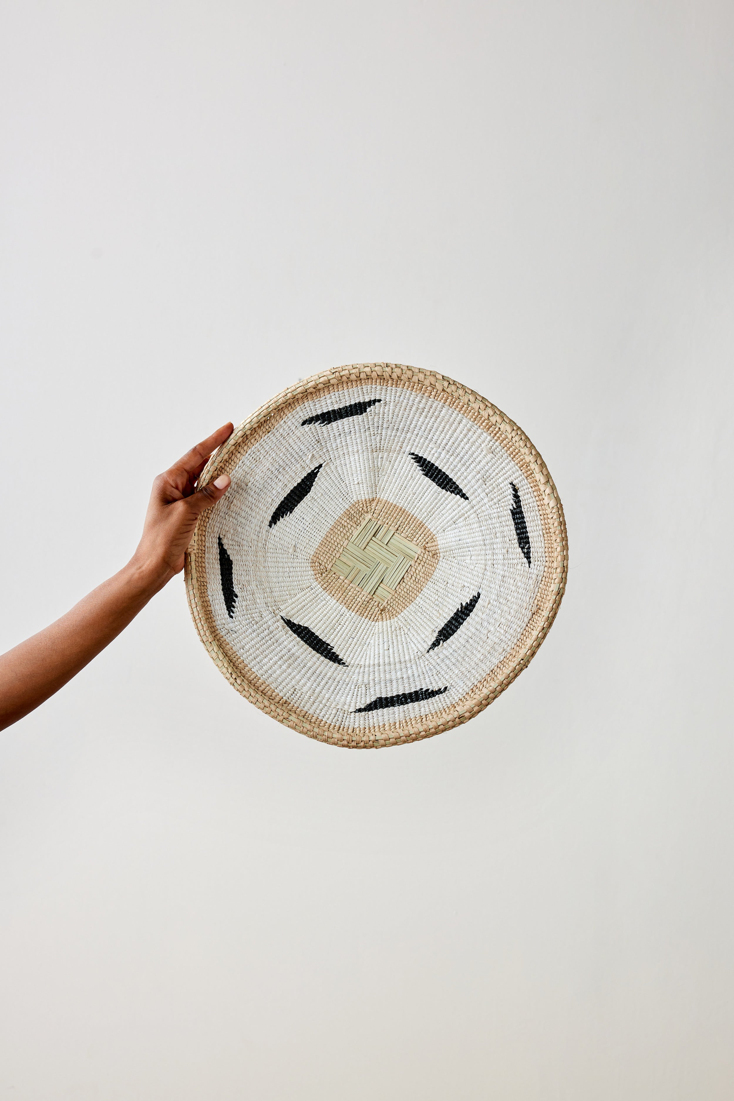 Nolyia White Flat Basket-4