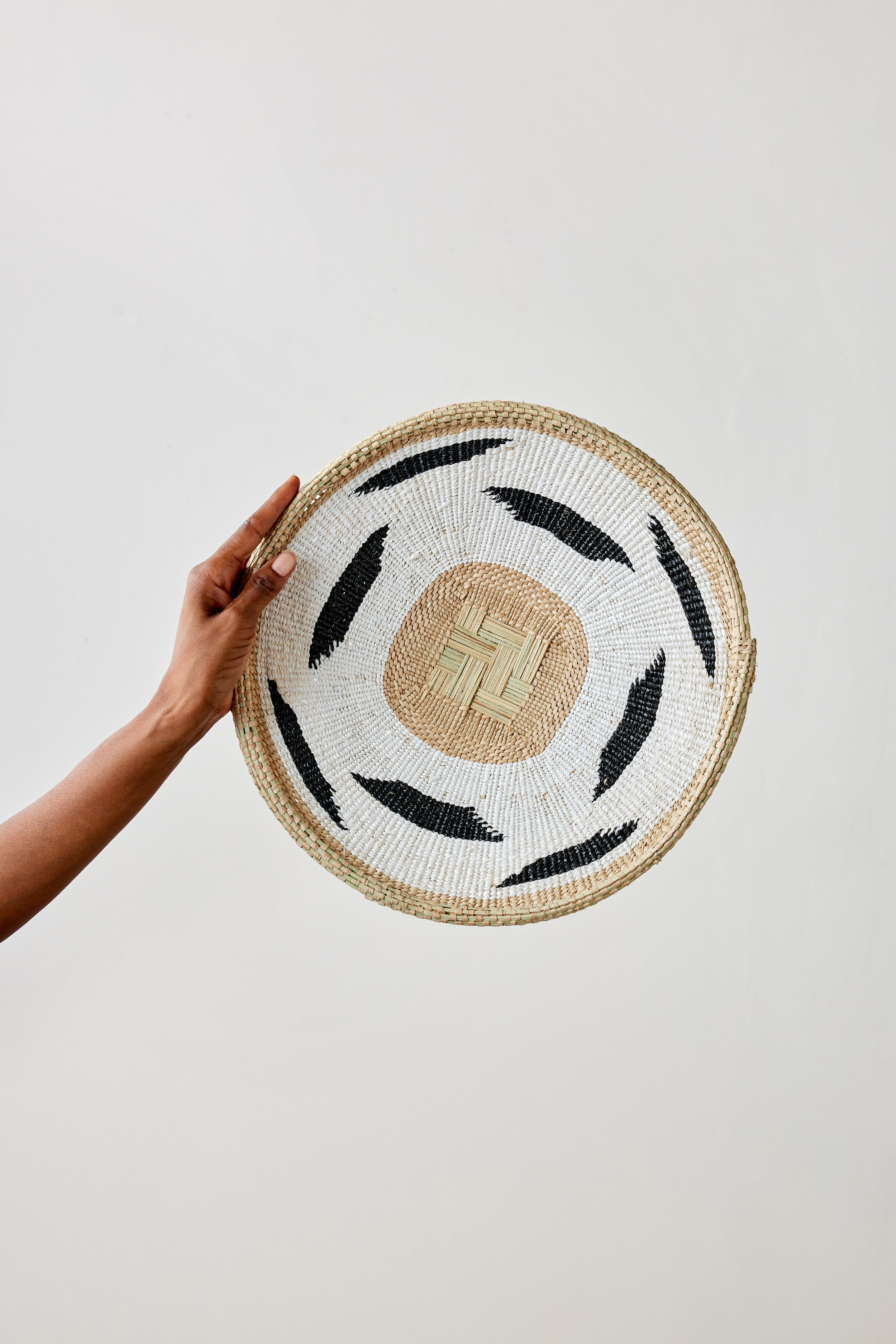 Nolyia White Flat Basket-3