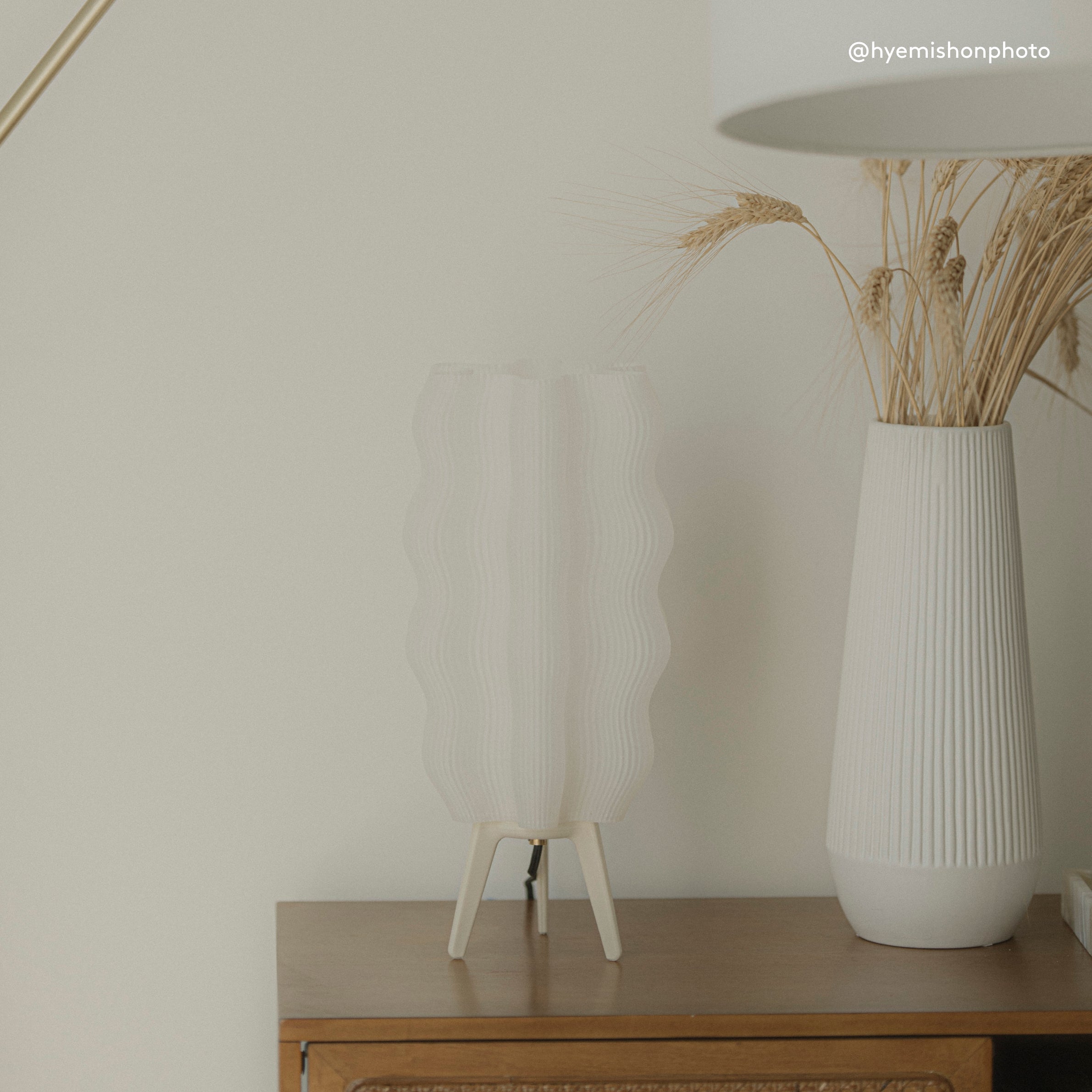 Wavy Lamp-18