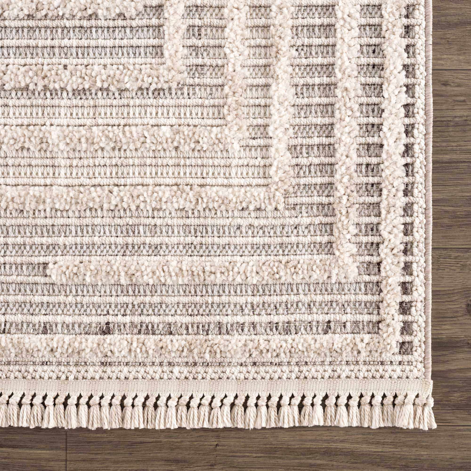 Lunao Area Rug-11