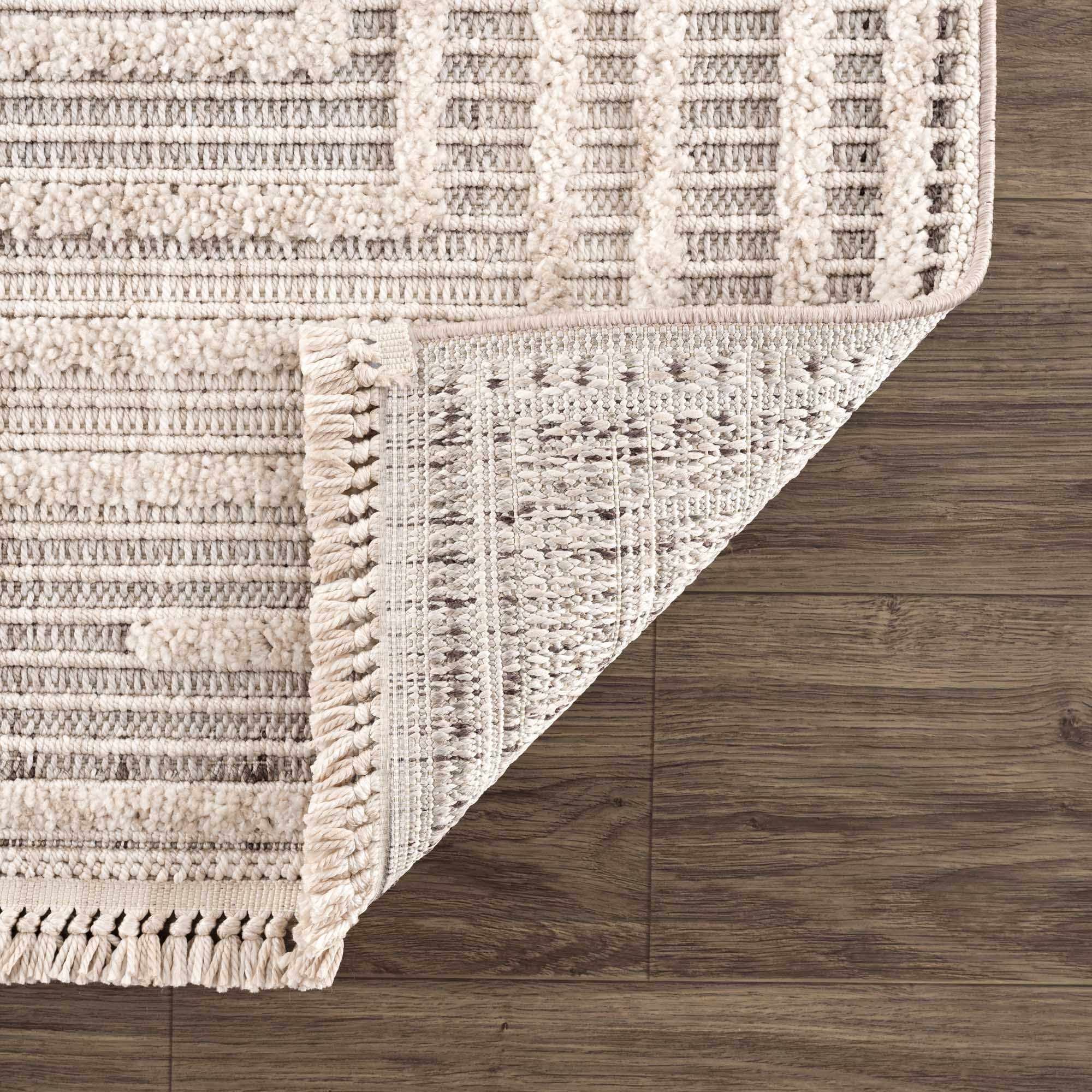 Lunao Area Rug-8