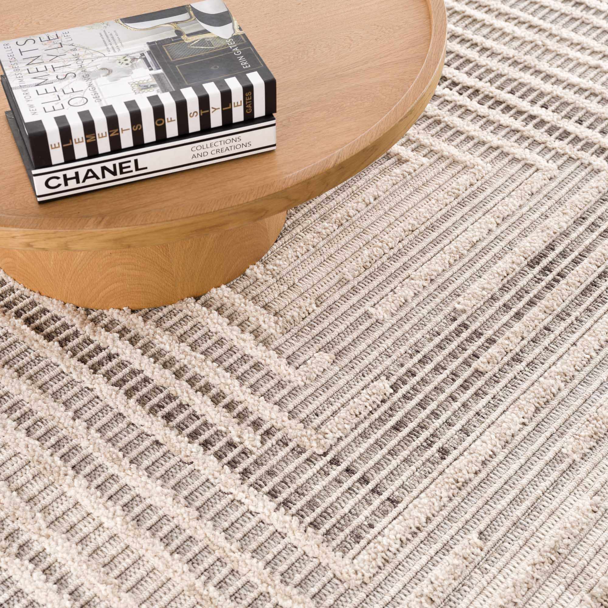 Lunao Area Rug-17