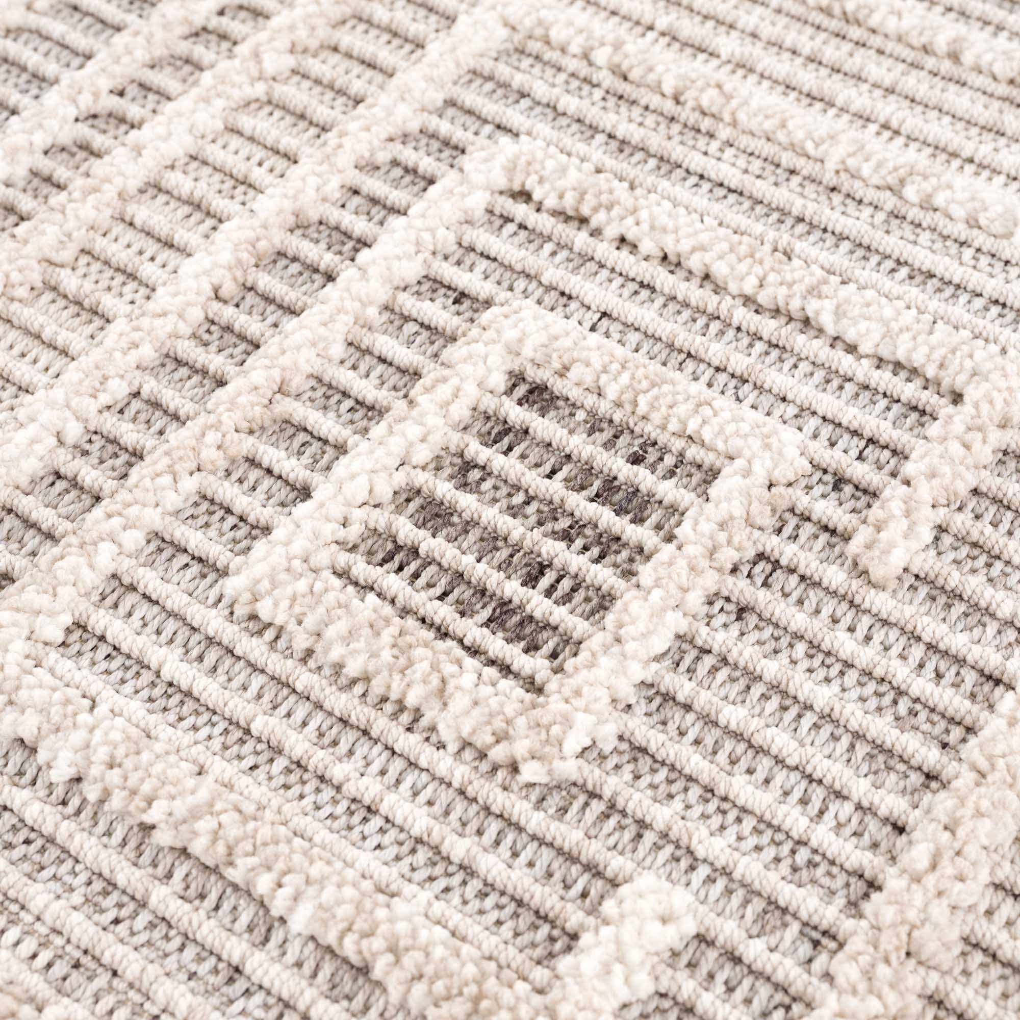 Lunao Area Rug-18