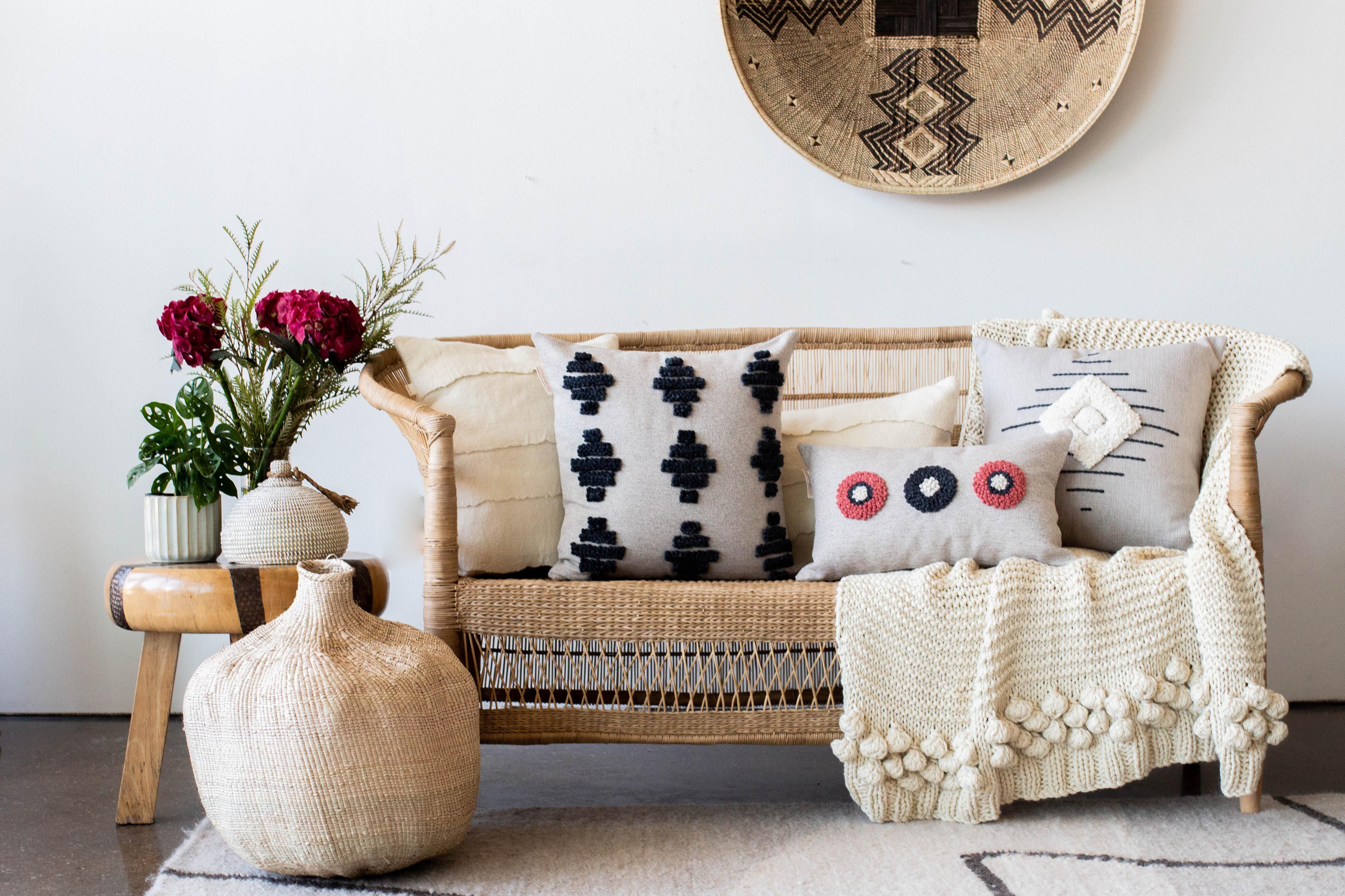 Isuvinu Cotton Square Throw Pillow-6