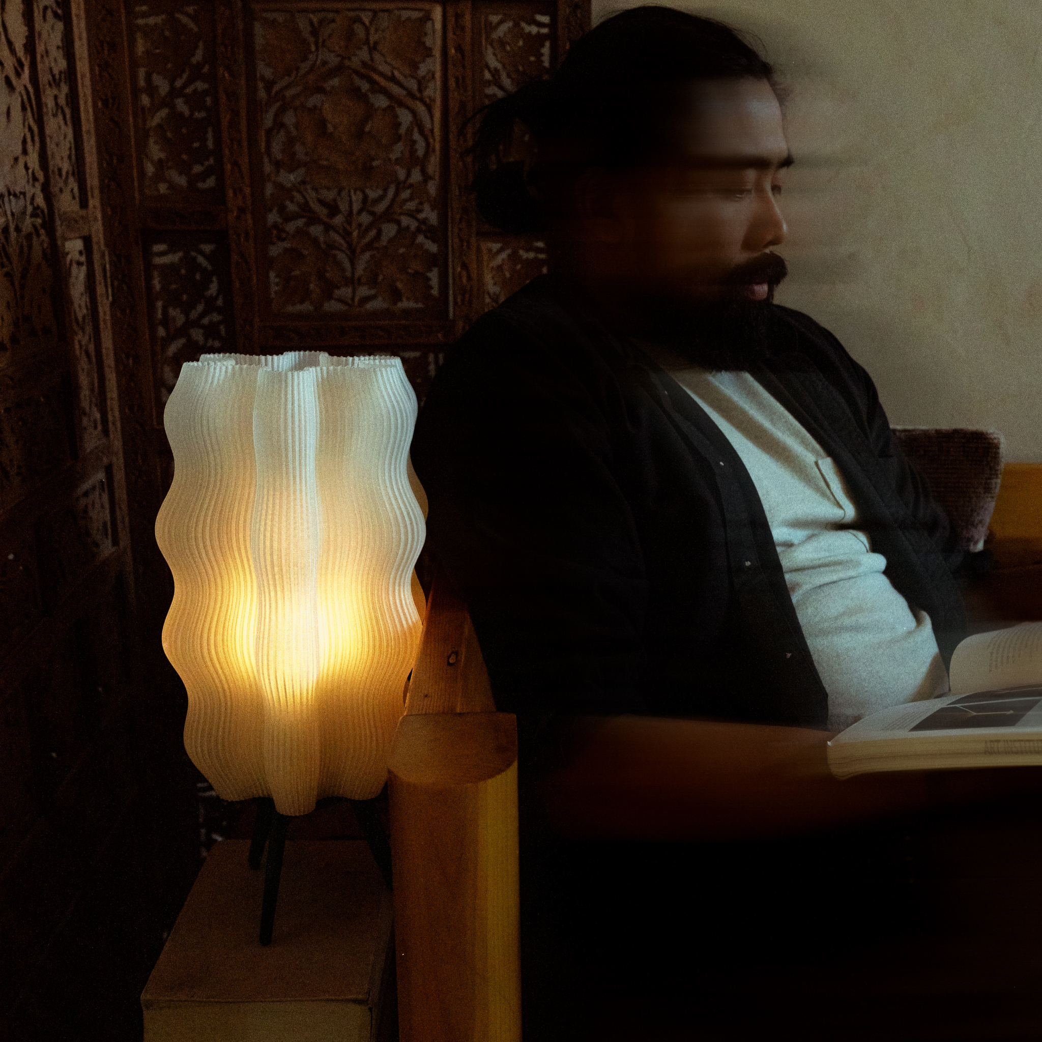 Wavy Lamp-10